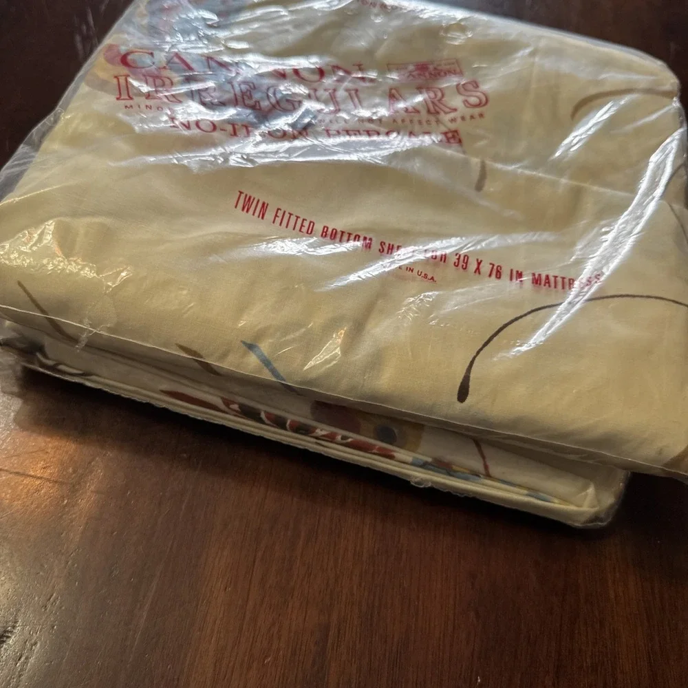 Vintage‎ 70s Cannon Sheet Set Butterfly Almond TWIN Size Flat Fitted Pillowcase